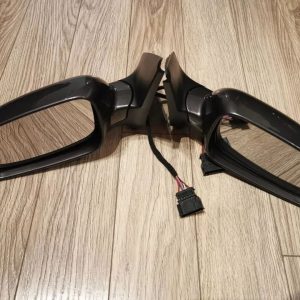 One of the, probably, last pairs of 150mm RHD power folding mirrors